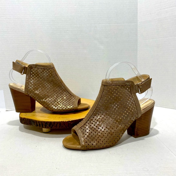 Isola || Woman Metallic Foil Suede sandals size 9 - Picture 2 of 12